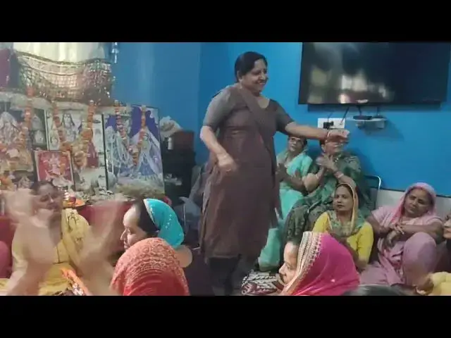 Video thumbnail for चार बजे उठन लागी झाल मेरे मन में,#happy_lokgeet #trending #viral #bholenath #हरियाणवी भजन #dance