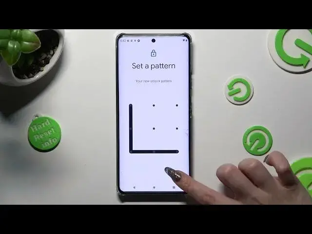 'Video thumbnail for How to Add Screen Lock on Motorola Edge X40?'