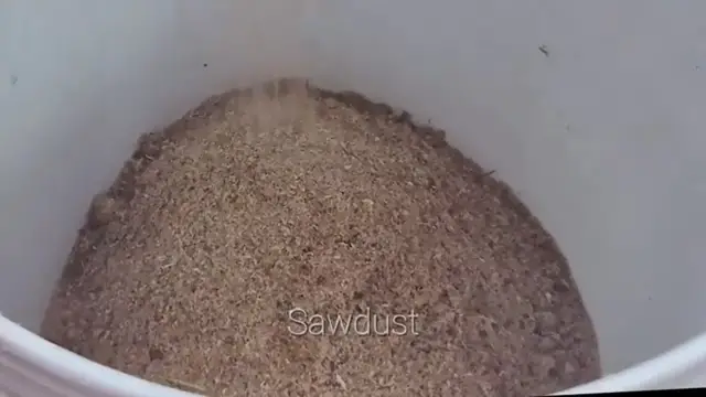 Video thumbnail for Free energy from cardboard and sawdust! DIY Wood pellet making secrets