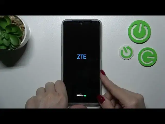 'Video thumbnail for ZTE Blade V40s - How To Power On'