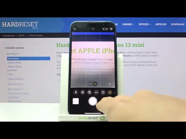 'Video thumbnail for How to Activate Camera Timer on iPhone 13 mini – Take Timed Photo'