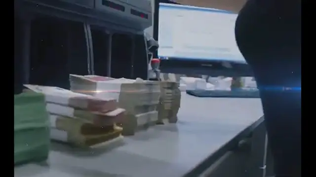 Video thumbnail for 7 Reliable Assets that are Better and SAFER than Holding Cash in the Bank