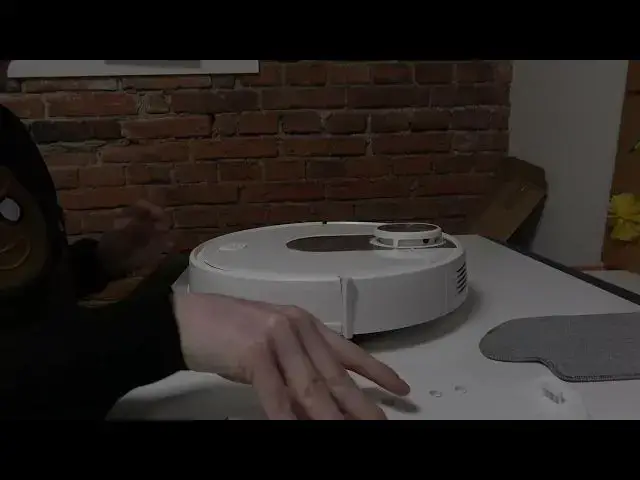 Video thumbnail for How to Instal Mop Cloth on Xiaomi Viomi SE Robot Vacuum Cleaner - Viomi Floor Moping Feature