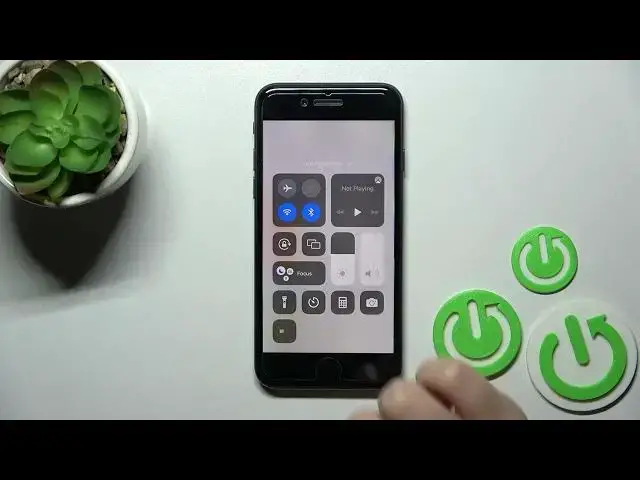 Video thumbnail for How to Edit Control Centre in iPhone SE 2022 – Customize Control Centre