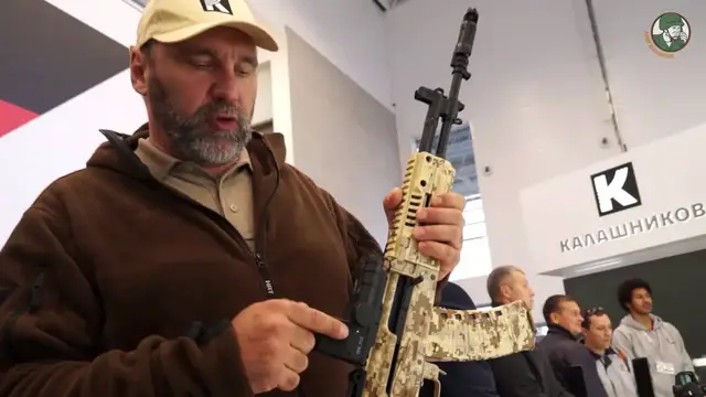 'Video thumbnail for AK-12 Kalashnikov АК-12 Калашников assault rifle 5.45x39 mm Russia small arms manufacturer Army 2016'