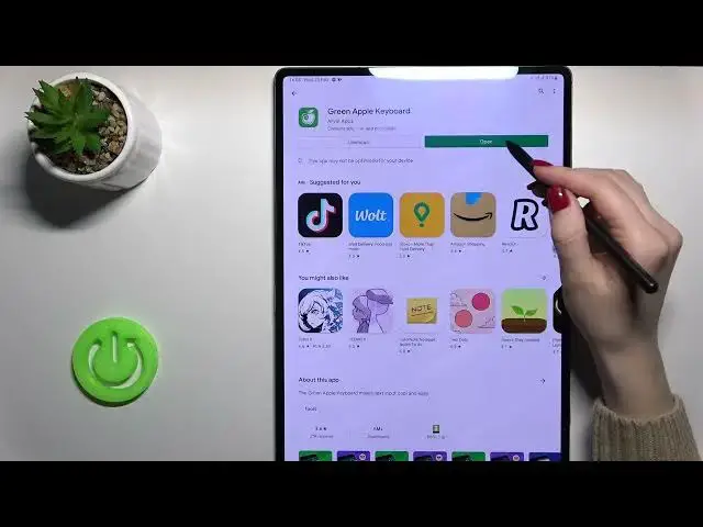 Video thumbnail for How to Install iPhone Keyboard in SAMSUNG Galaxy Tab S8 Ultra - Green Apple Keyboard App