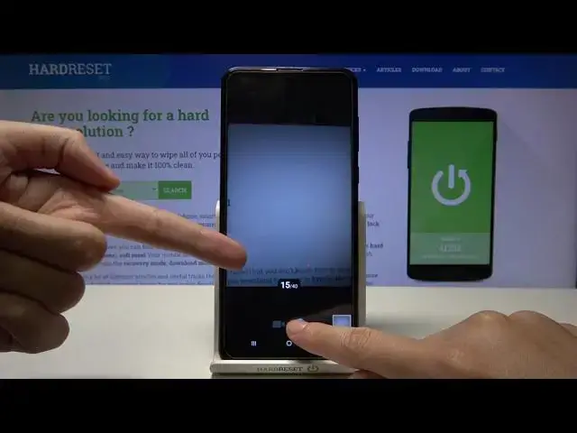 Video thumbnail for Fake SAMSUNG – How to Take Burst Shot