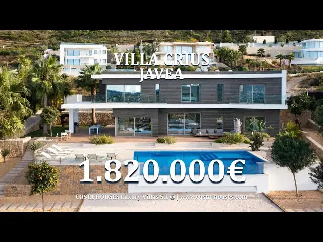 Video thumbnail for 🏆 COSTA HOUSES ® Winner of the EUROPEAN PROPERTY AWARDS and Luxury LIFESTYLE Awards 2020 & 2021 |