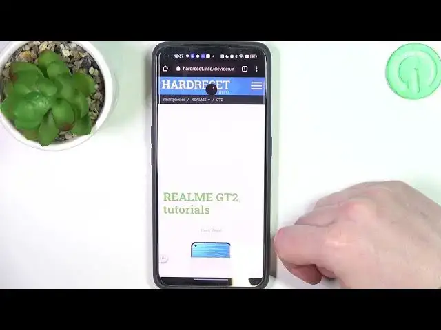 'Video thumbnail for Does the REALME GT2 Phone Have an AMOLED Screen? Let's Find Out!'