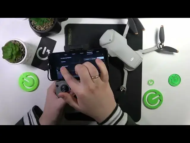 Video thumbnail for How to Switch the Transmission Frequency in DJI Mini 2 SE