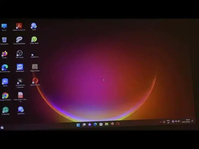 Video thumbnail for How To Manage Display Noise Reduction on Epson EF-100B?