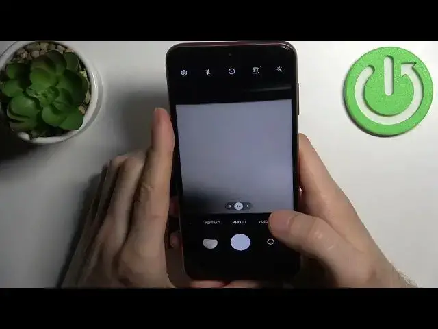 Video thumbnail for How to Take Burst Shot on SAMSUNG Galaxy M13?