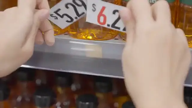 Video thumbnail for 10 Things POOR People Waste Money On  FRUGAL LIVING, Financial Independence
