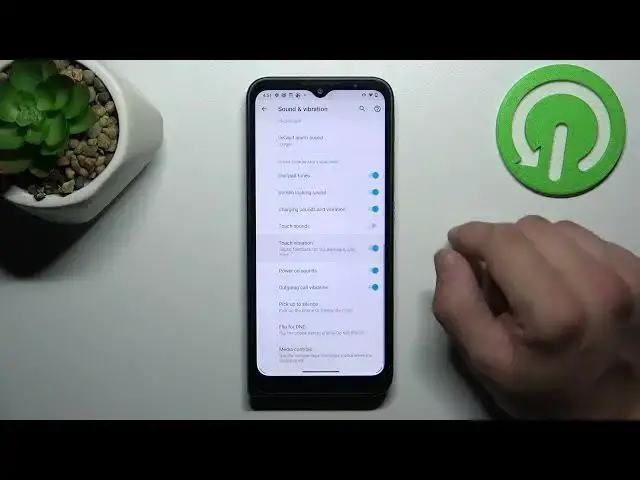 Video thumbnail for How to Manage Touch Vibrations on MOTOROLA Defy