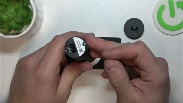 Video thumbnail for How to Insert Micro SD Card on MiVue M700 – Install SD Card