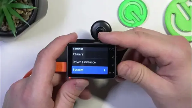 Video thumbnail for How to Adjust the Volume on Your Garmin Dash Cam 57