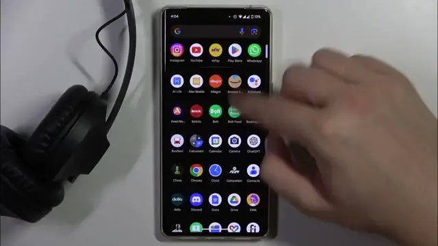 Video thumbnail for How to Pair Sennheiser HD 250BT with Android Phone?