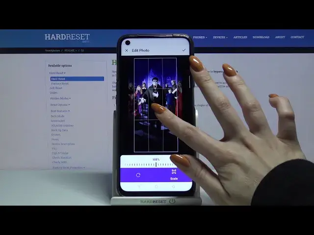 Video thumbnail for How to Download Edge Lightning in REALME Q2 – Add Screen Customization Lightning