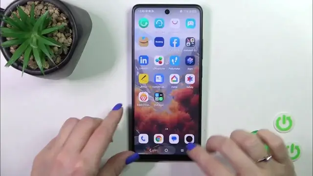 Video thumbnail for How to Switch On Flashlight on TCL 40NXTPAPER – Where is Flashlight
