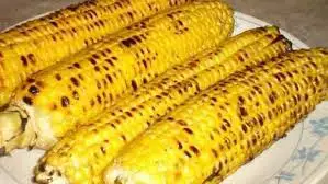 Video thumbnail for Grilled Corn on the Cob with Chili Lime Butt