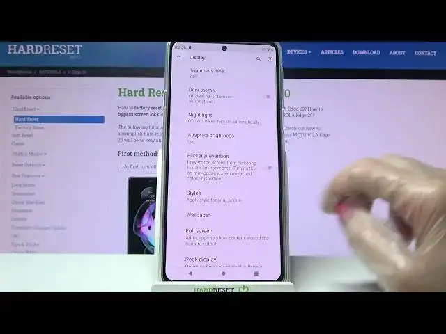 'Video thumbnail for How to Set Up Refresh Rate on MOTOROLA Edge 20 – Change Display Settings'