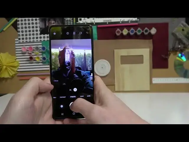 'Video thumbnail for How To Take Selfie on Samsung Galaxy M53 - Use Front Camera'