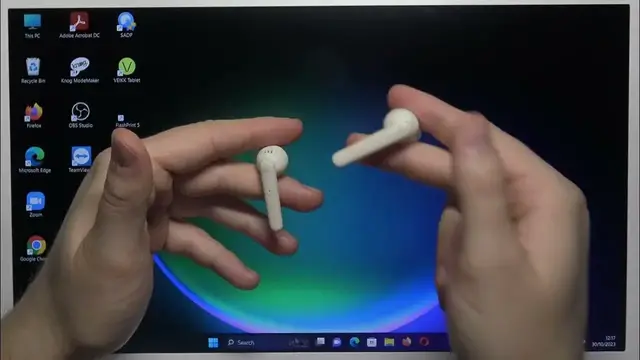 Video thumbnail for How to Pair Urbanista Paris True Wireless Earbuds with PC - Windows Connection