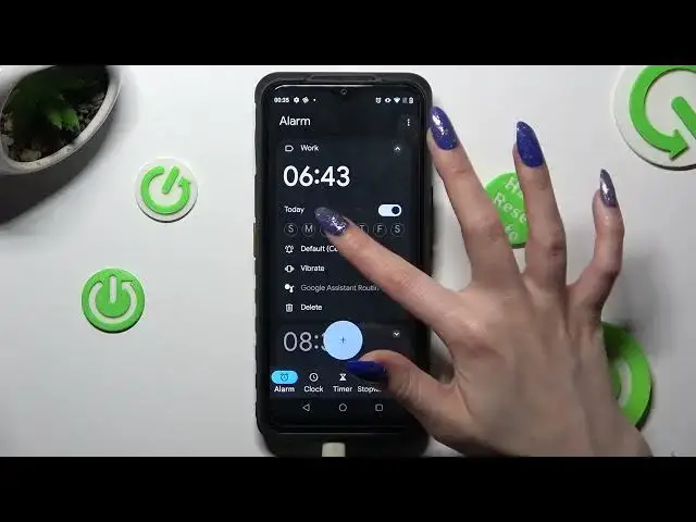 Video thumbnail for How To Create Alarm Clock On CAT S53