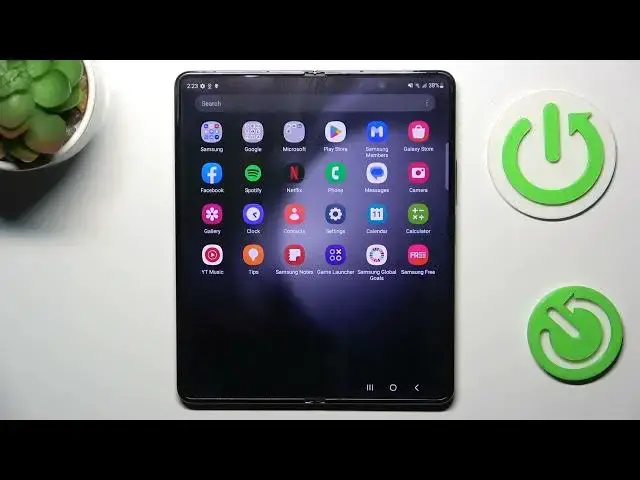 Video thumbnail for How to Turn On Dark Mode on Samsung Galaxy Z Fold5?