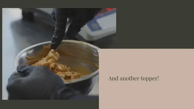 Video thumbnail for Salad with chicken and blue cheese