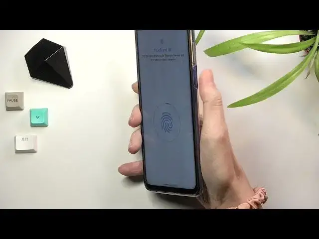 Video thumbnail for How to Add Fingerprint on MOTOROLA Moto G100 – Set Screen Lock