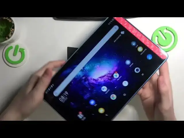 Video thumbnail for TCL TAB 10 MAX vs. Hand: What is TCL Size?