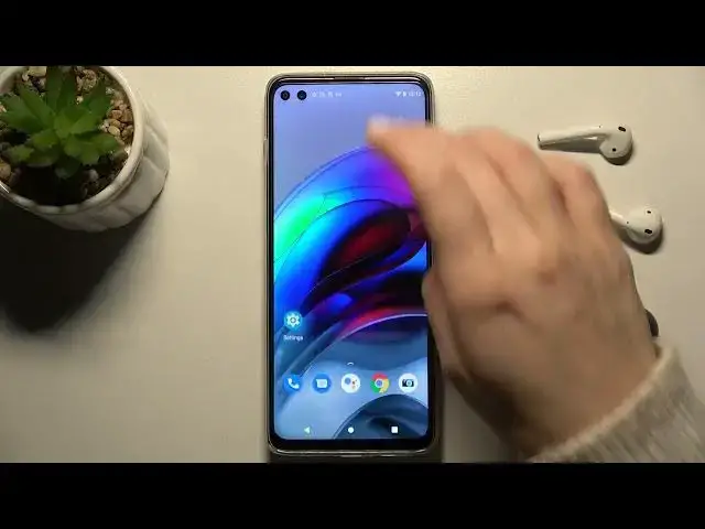 'Video thumbnail for How to Manage NFC in MOTOROLA Moto G100 – Enable / Disable NFC'