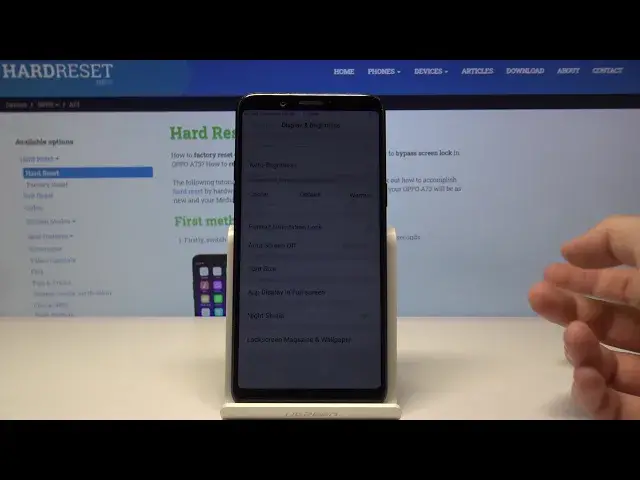 'Video thumbnail for How to Enable Auto Brightness in Oppo A73 - Adaptive Display Feature'