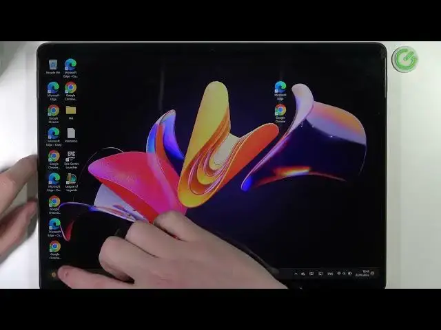 Video thumbnail for Microsoft Surface 8 Pro - How To Change Weather Location