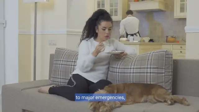 Video thumbnail for Kitchen Safety 101: Mastering the Basics for New Cooks