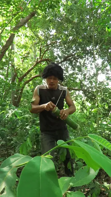 Video thumbnail for This MAN Really AMAZING, Survival Skills #survival #camping #outdoors