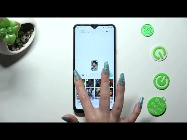 'Video thumbnail for How to Attach Pictures & Videos to an SMS Message on a SAMSUNG Galaxy A20s'