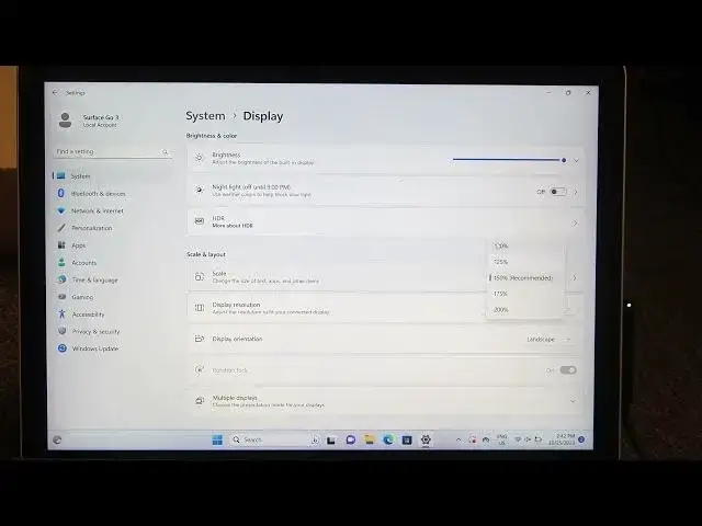 'Video thumbnail for How to Change Display Scale on Microsoft Surface Go 3'