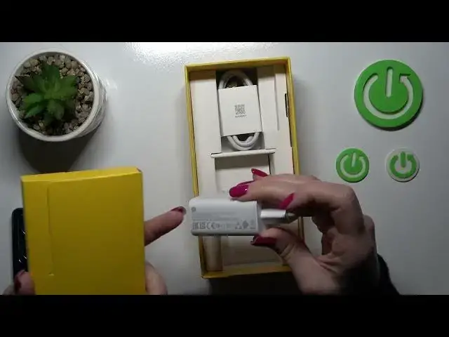 Video thumbnail for POCO X5 Pro All Box Accessories - Unboxing