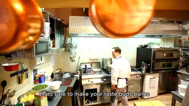 Video thumbnail for bacon quiche recipe