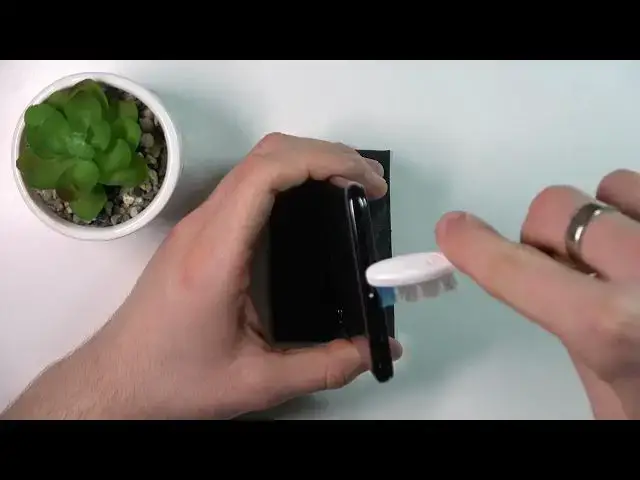 Video thumbnail for How to Clean USB using household items on Samsung Galaxy A20S / How to remove dirt and debris