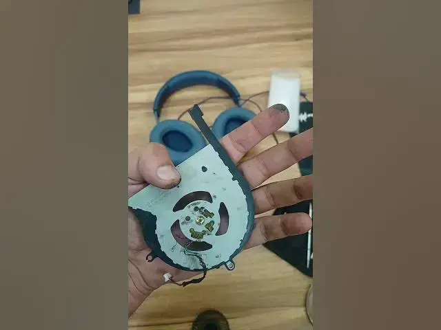 'Video thumbnail for laptop fan asus rog gl503 Opening'