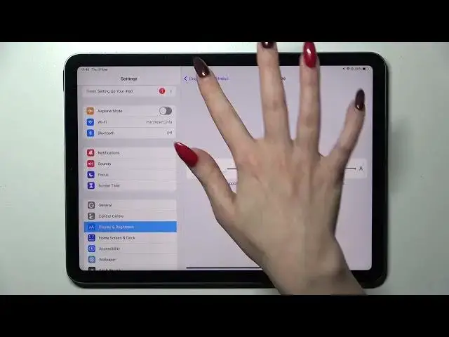 'Video thumbnail for How to Change Font Size in iPad Air 2022 - Apple iPad Air 5th Gen WiFi'