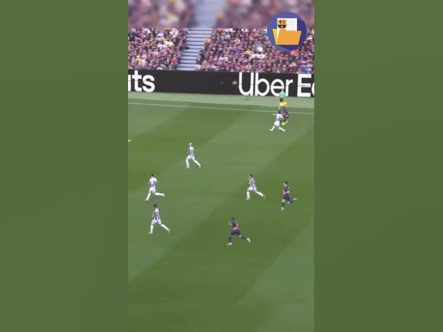 Video thumbnail for Lamine Yamal se divierte en el Spotify Camp Nou ⚡️