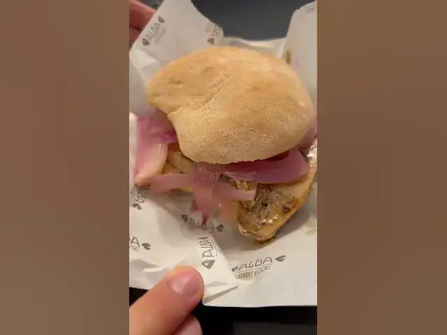 Video thumbnail for Panino con tartare di tonno e fichi #tonno #tartare #fichi #food