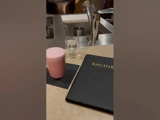 Video thumbnail for Melograno alla brace in un cocktail 🔝 #cocktail #rimini