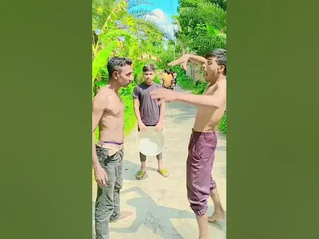 Video thumbnail for বুঝেন ঠেলা #shortvideo #funny #best #comedyfilms #comedy #comedymovies #fun