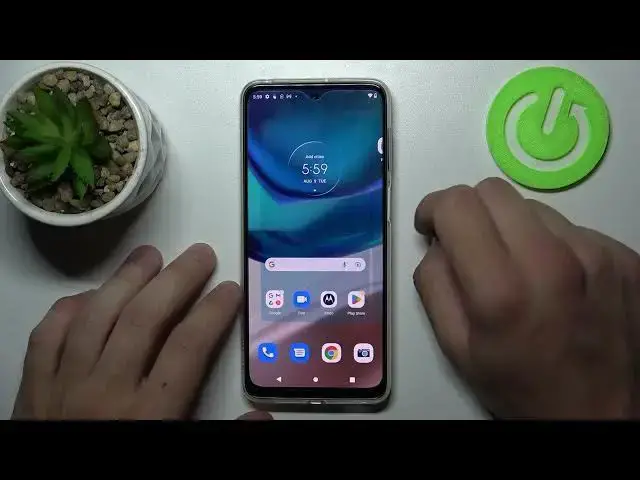 'Video thumbnail for How to Remove / Restore Phone App Icon from/to the Home Screen on MOTOROLA Moto G42'