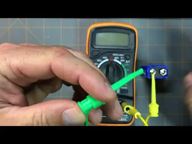 Video thumbnail for Measuring a 9V Battery's Voltage Using a Multimeter
